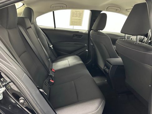 Used 2025 Toyota Corolla LE image 53