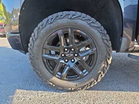 Used 2022 Chevrolet Silverado 1500 LT Trail Boss w/ LT Trail Boss Premium Package AWD/4WD image 34