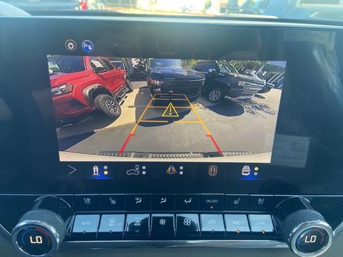 New 2025 Chevrolet Colorado ZR2 w/ Technology Package image 19