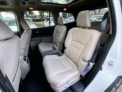 Used 2021 Honda Pilot Elite image 20