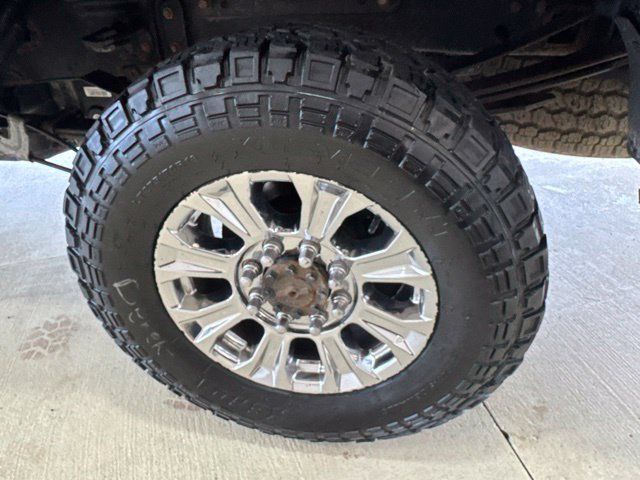 Used 2018 Ford F250 Lariat w/ Lariat Ultimate Package AWD/4WD image 42