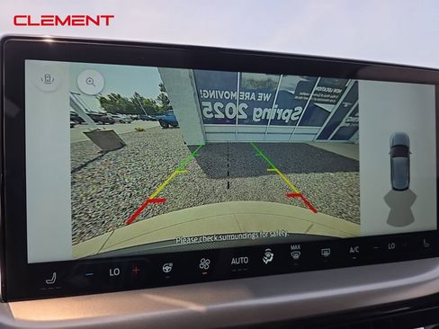 New 2025 Ford Escape SE image 18