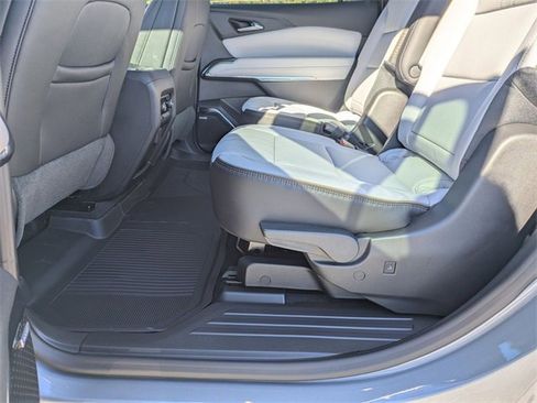 New 2026 Chevrolet Traverse High Country image 29