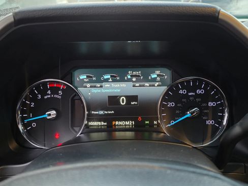 Used 2018 Ford F250 Lariat w/ Lariat Ultimate Package AWD/4WD image 24