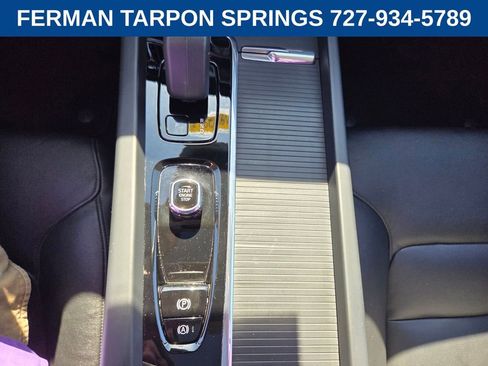 Certified 2025 Volvo S60 B5 Core image 27