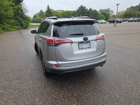 Used 2016 Toyota RAV4 LE AWD/4WD image 11