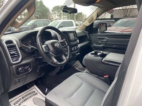 Used 2019 RAM 1500 Big Horn AWD/4WD image 10