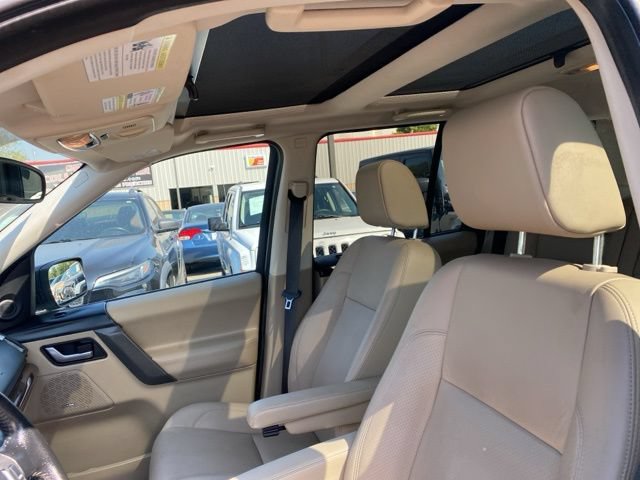 Used 2009 Land Rover LR2 HSE AWD/4WD image 11