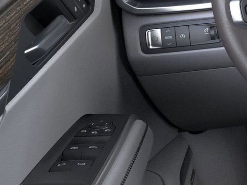 New 2026 GMC Acadia Denali w/ Super Cruise Package FWD image 22