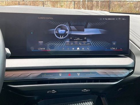 Used 2025 BMW X3 xDrive30i w/ M Sport Package image 41