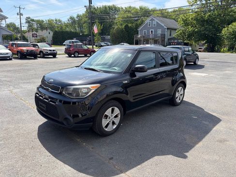 Used 2014 Kia Soul FWD image 4