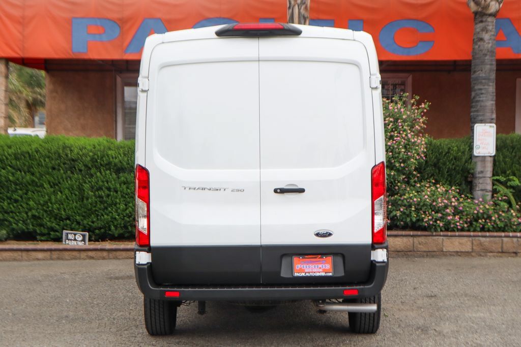Used 2023 Ford Transit 250 Medium Roof w/ Load Area Protection Package RWD image 7