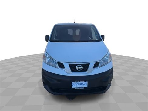 Used 2015 Nissan NV200 S w/ Back Door Glass Package image 3