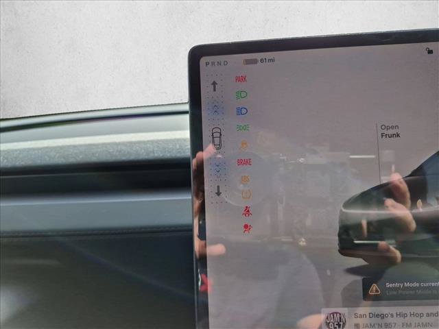 Used 2026 Tesla Model Y 2WD image 11