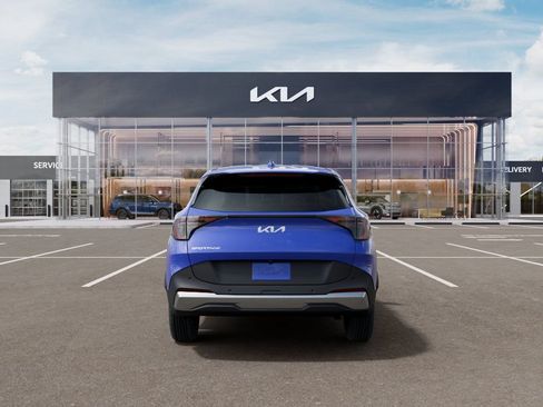 New 2026 Kia Sportage EX FWD image 5