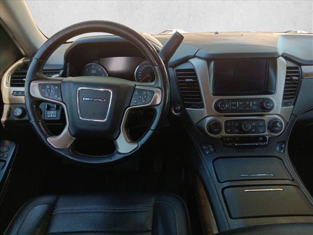 Used 2019 GMC Yukon XL Denali w/ Denali Ultimate Package AWD/4WD image 18