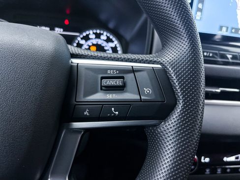 New 2025 Mitsubishi Outlander ES image 23