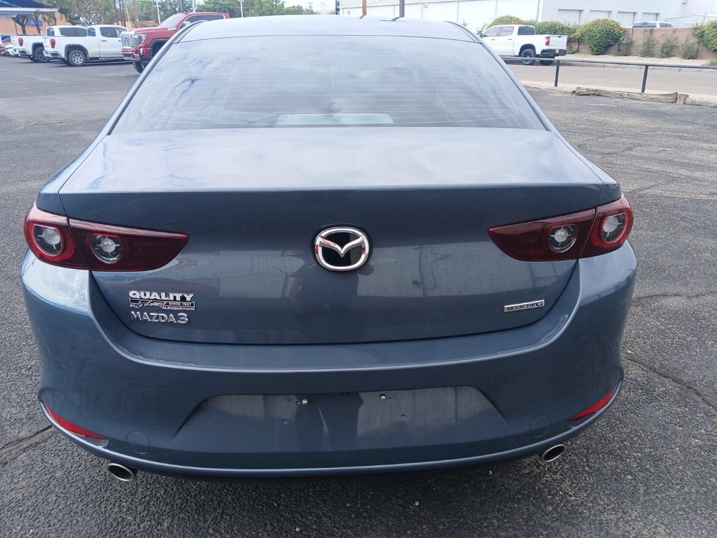 Used 2023 MAZDA MAZDA3 s FWD image 4