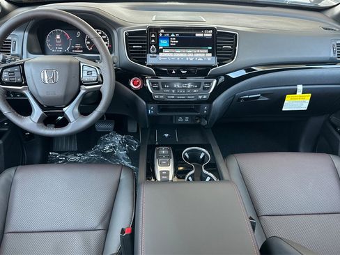 New 2025 Honda Ridgeline Black Edition image 14