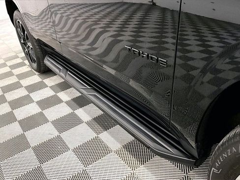 Used 2024 Chevrolet Tahoe RST image 10