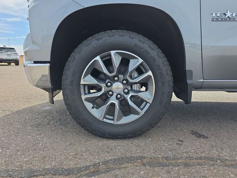 New 2026 Chevrolet Silverado 1500 LT image 27