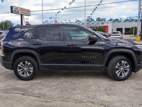 Used 2025 Chevrolet Equinox LT FWD image 22