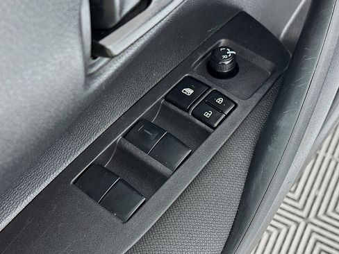 Used 2024 Toyota Corolla LE FWD image 17