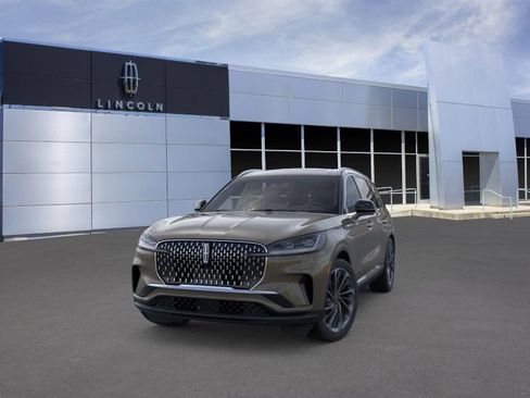 New 2025 Lincoln Aviator Reserve image 2