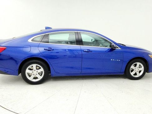 Used 2023 Chevrolet Malibu LT image 8