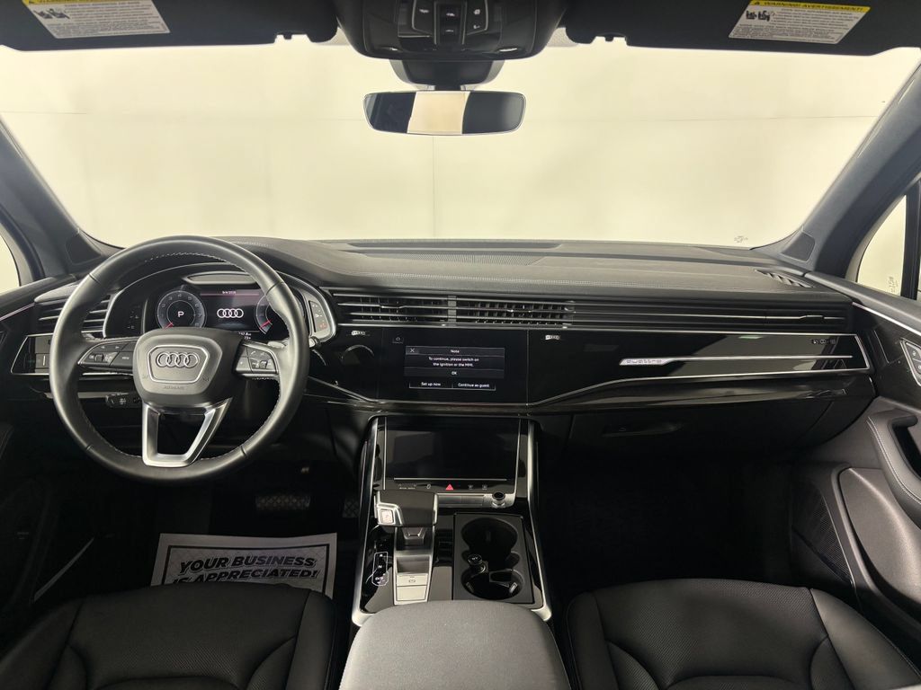 Used 2026 Audi Q7 3.0T Premium Plus w/ Premium Plus Package AWD/4WD image 12
