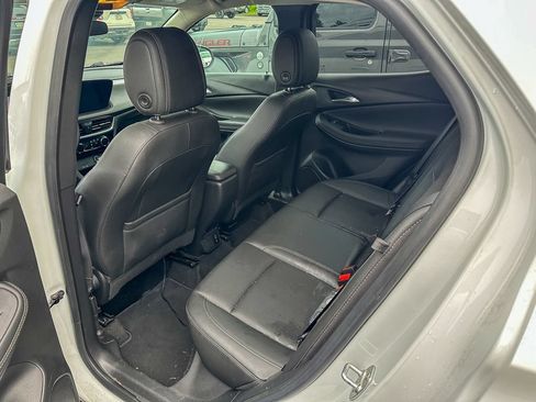 Used 2024 Buick Encore GX Sport Touring AWD/4WD image 7