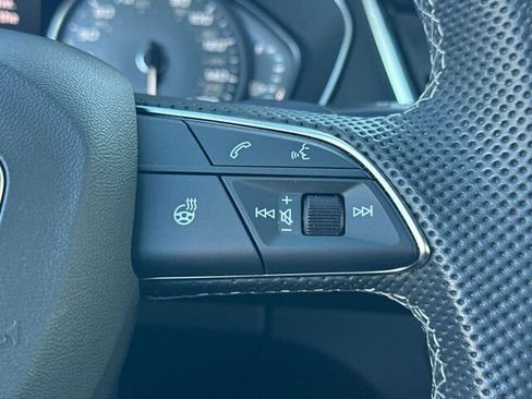 Used 2022 Audi SQ5 Premium image 30