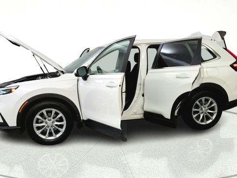 Used 2024 Honda CR-V EX image 11