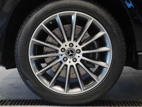 New 2026 Mercedes-Benz GLE 450 4MATIC image 11
