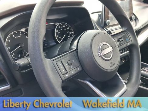 Used 2023 Nissan Rogue SV AWD/4WD image 21