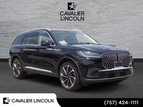 Used 2026 Lincoln Aviator Reserve AWD/4WD image 1