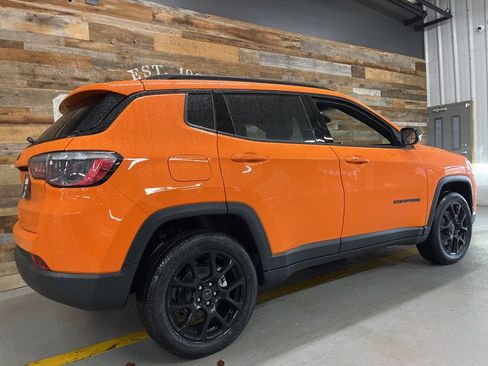 New 2026 Jeep Compass Latitude image 38