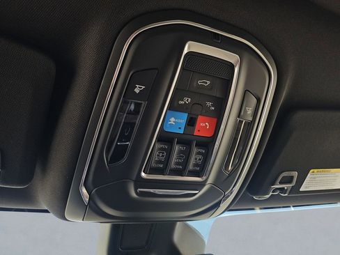 New 2025 Jeep Grand Cherokee Limited w/ Luxury Tech Group II image 29