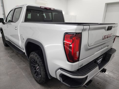 Used 2022 GMC Sierra 1500 AT4X image 6