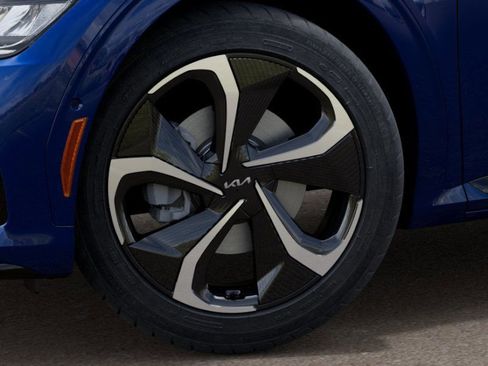 New 2024 Kia EV6 GT-Line image 9