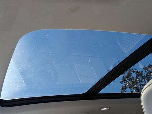 Used 2024 GMC Acadia Denali image 20