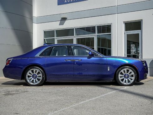 Certified 2023 Rolls-Royce Ghost w/ Ghost Package image 3