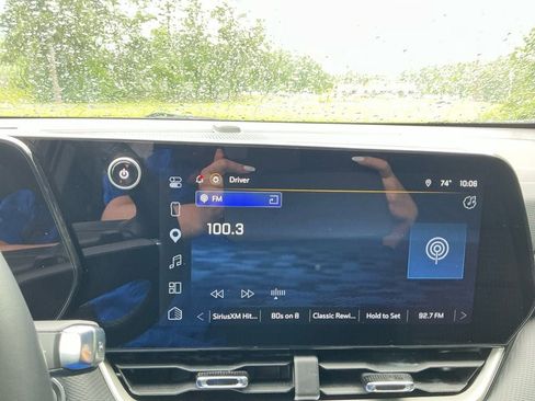 Used 2026 Chevrolet Equinox LT FWD image 17