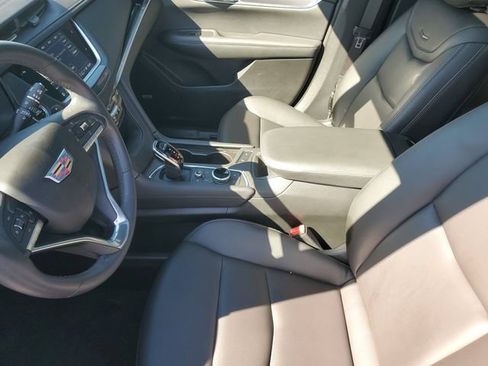 Certified 2024 Cadillac XT6 Luxury w/ LPO, Floor Liner Package AWD/4WD image 25