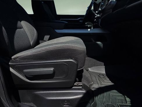 Used 2019 RAM 1500 Big Horn image 15