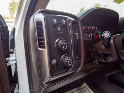 Used 2017 Chevrolet Silverado 2500 LTZ w/ Duramax Plus Package AWD/4WD image 21