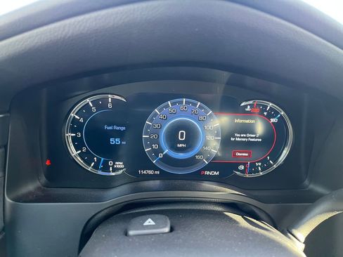 Used 2016 Cadillac Escalade Luxury image 7