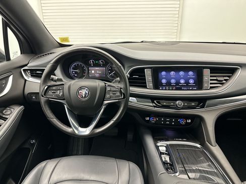Certified 2023 Buick Enclave Essence w/ Experience Buick Package AWD/4WD image 4
