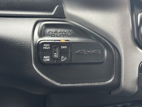 Used 2024 RAM 2500 Big Horn w/ Off Road Package image 5