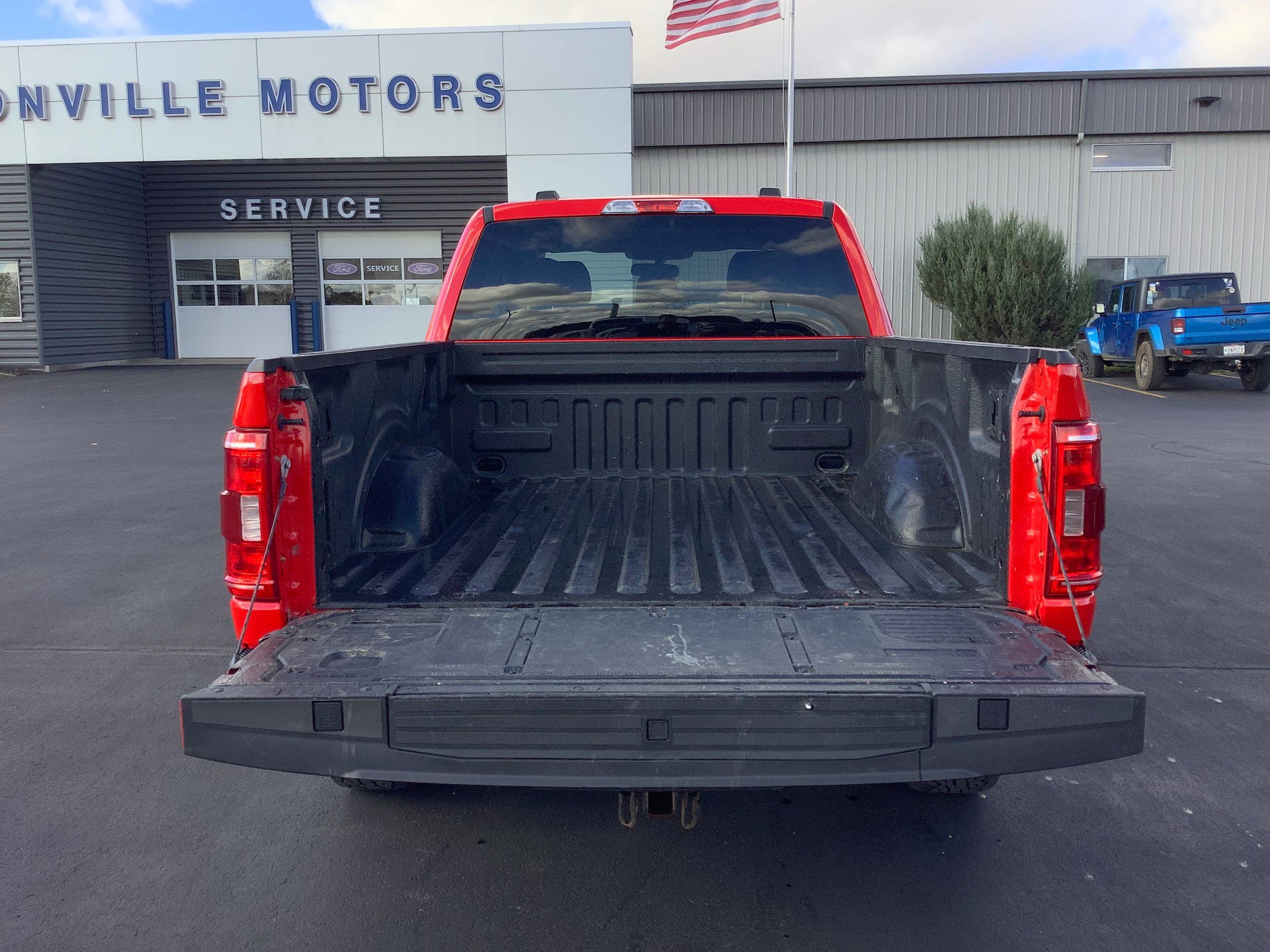 Certified 2021 Ford F150 XLT w/ Trailer Tow Package AWD/4WD image 6